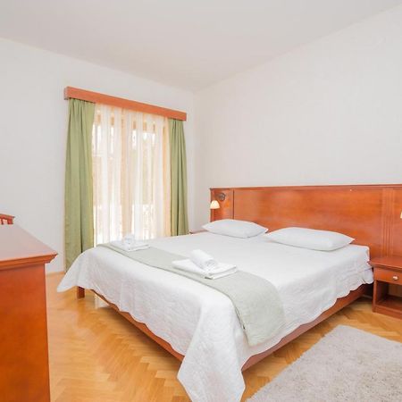 Rooms Plava Laguna 普利莫顿 外观 照片