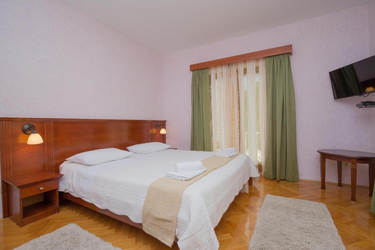 Rooms Plava Laguna 普利莫顿 外观 照片
