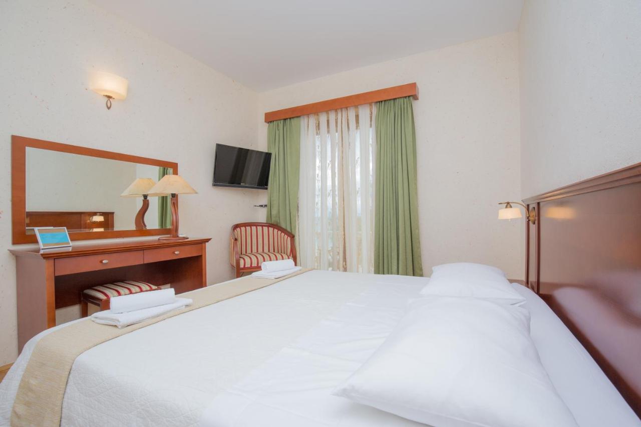 Rooms Plava Laguna 普利莫顿 外观 照片
