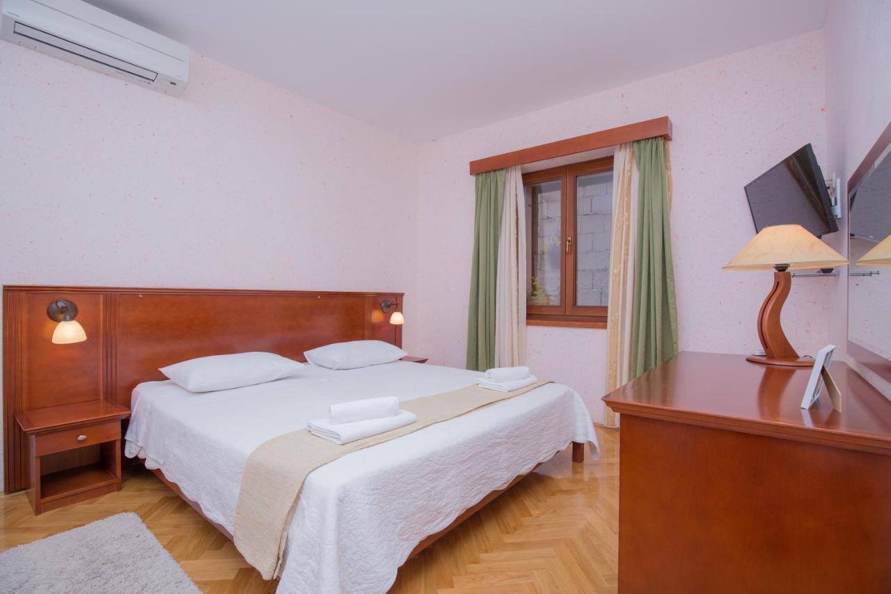 Rooms Plava Laguna 普利莫顿 外观 照片